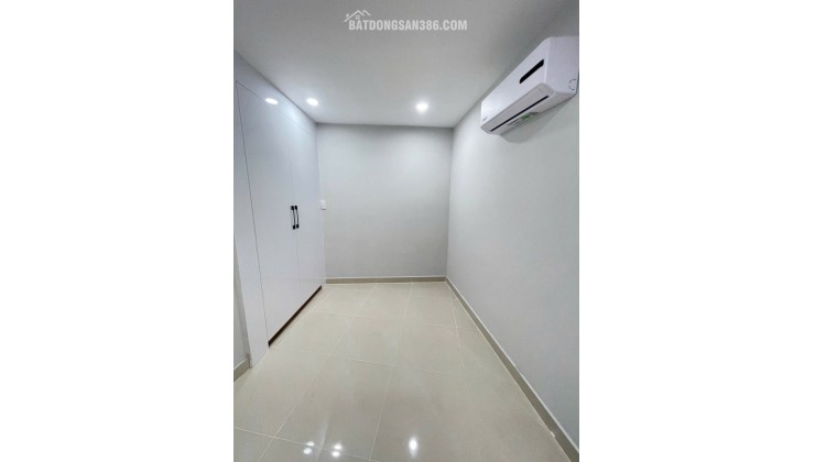 BÁN NHÀ TÂN BÌNH HXH 50M2 3 TẦNG NGANG 4.5M 3 PN ĐẸP LL LẠC LONG QUÂN 5.85 TỶ.